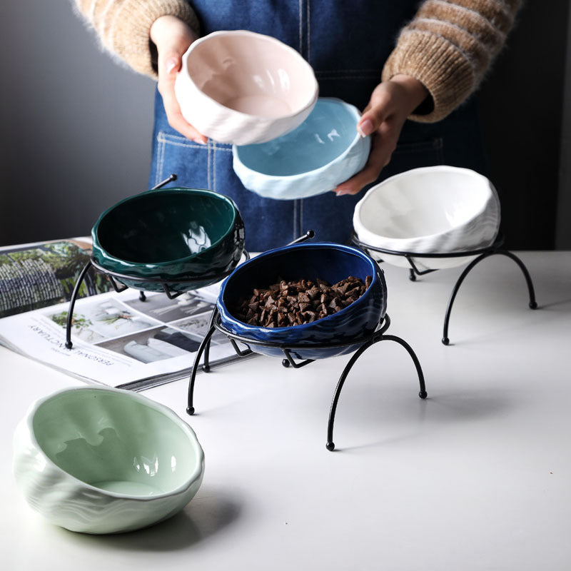 Elevated Comfort Bowl Stylish Raised Feeder for Cats and Dogs