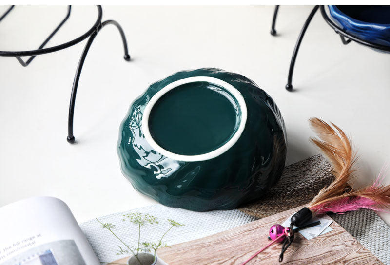 Elevated Comfort Bowl Stylish Raised Feeder for Cats and Dogs