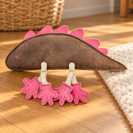 Georgie Paws Larry Lizard Dog Toy – Brown